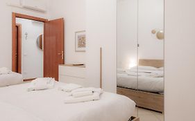 Bnbutler - Pellegrino Rossi, 42 - Ampio E Comodo Per 5