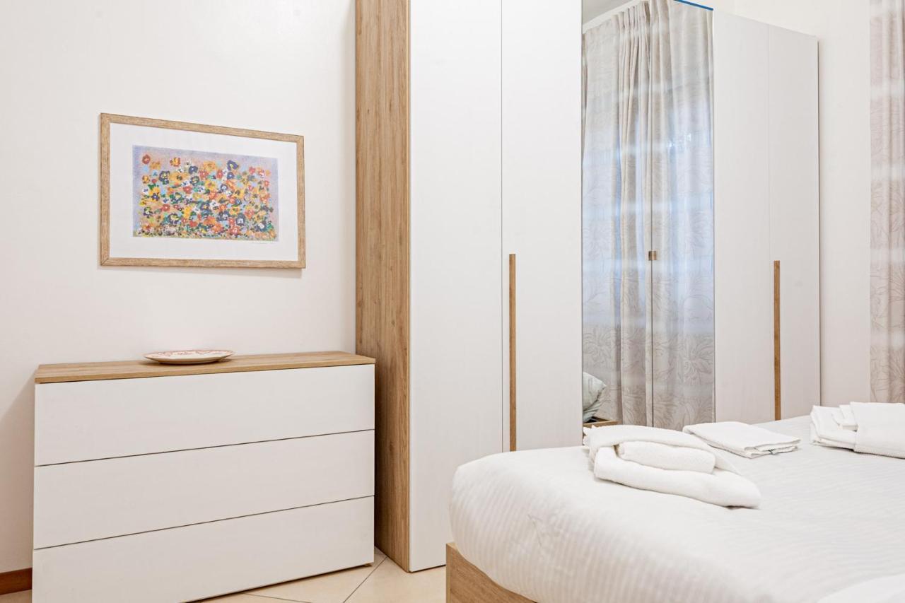 Bnbutler - Pellegrino Rossi, 42 - Ampio E Comodo Per 5 Milan Extérieur photo